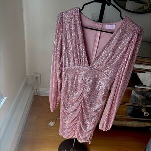 Pink Lily Sequin Long Sleeve Dress in PRISTINE Condition
